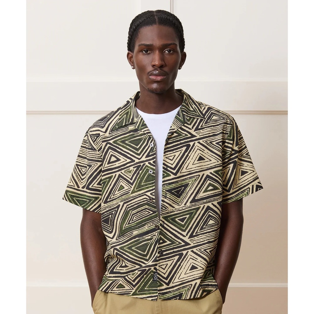Todd Snyder Cropped Triangle Print Camp Collar Shirt Men Medium Loop Collar NWT